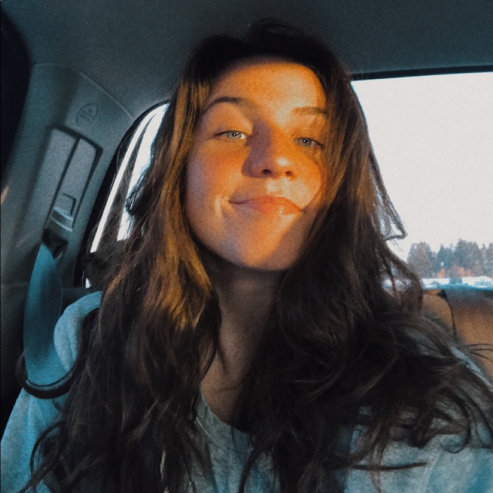 Meet your Posher, Madeline